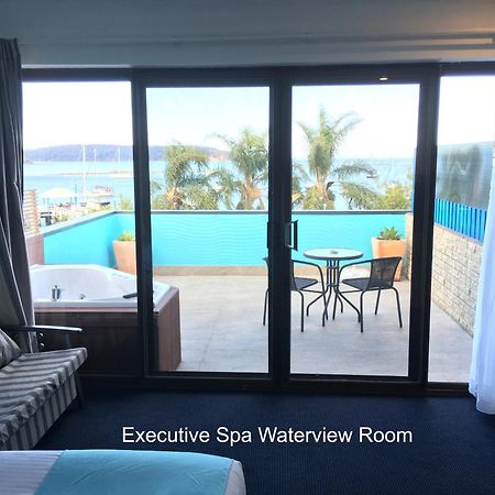 Mariners On The Waterfront Motel Batemans Bay Exterior photo
